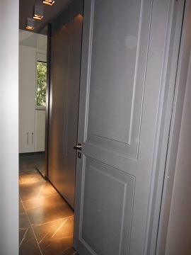 raumhohe profilierte Zimmertuer