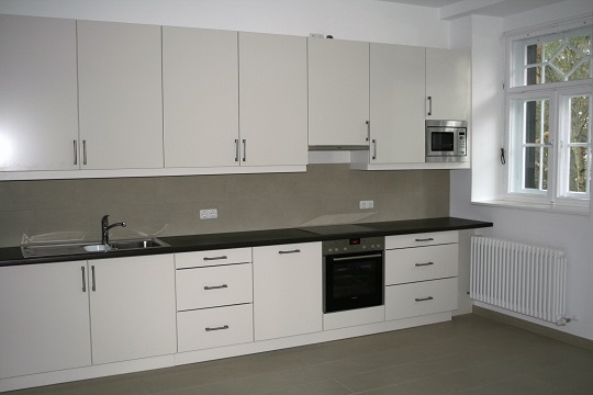 Frontansicht mit Fenster 