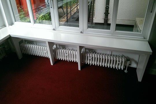 Heizkoerperverkleidung ueber Eck