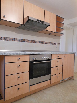 Kuechenzeile Kirschbaumfurnier