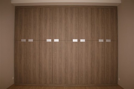 Einbauschrank Pool geschlossen